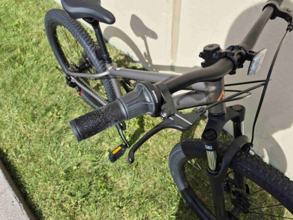 Used Norco 2025 Storm Youth 24 - Image 6