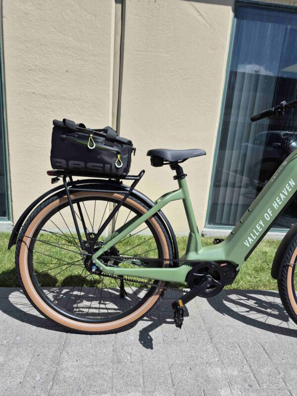 Brand new Valley of Heaven Otown Step-thru E-Bike - Image 3